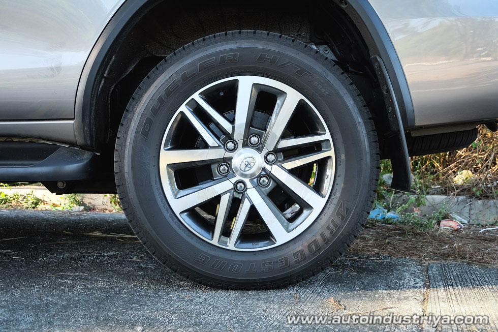 2016 Toyota Fortuner 2.8V 4x4 AT