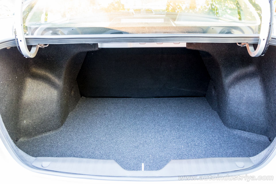 First Drive: 2016 Suzuki Ciaz 