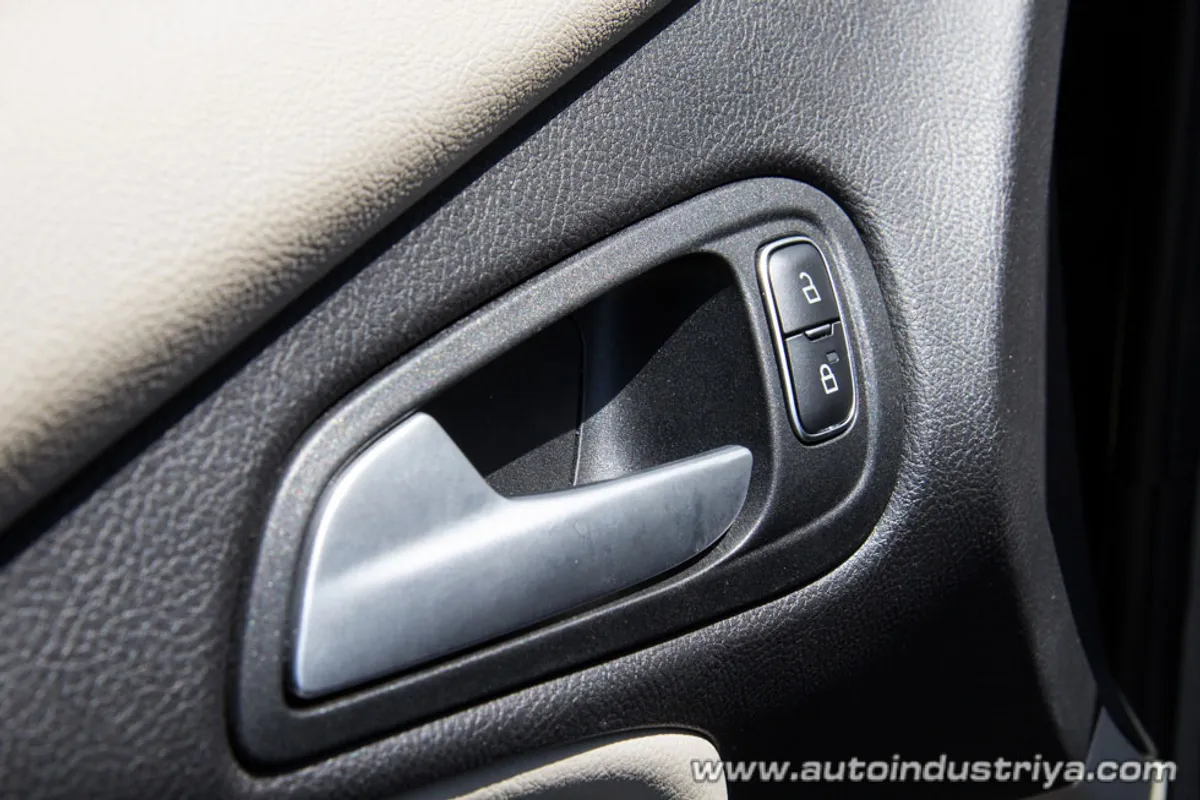 2016 Ford Focus 1.5L Titanium+