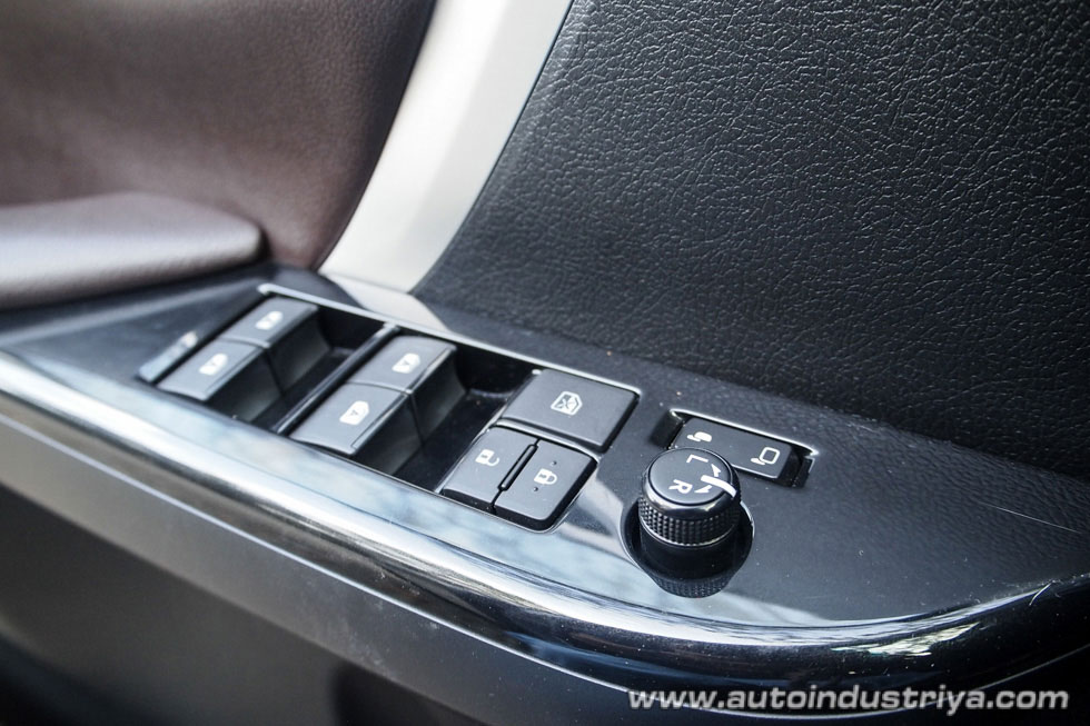 2016 Toyota Fortuner 2.4V 4x2 AT