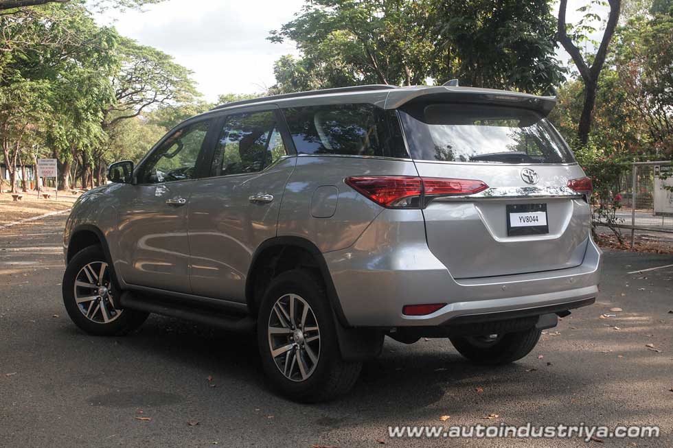 2016 Toyota Fortuner 2.4V 4x2 AT