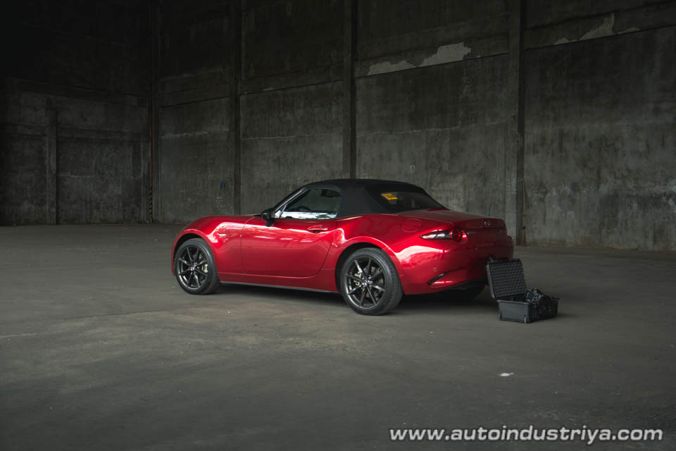 2016 Mazda MX-5 2.0 SkyActiv-G Coupe AT