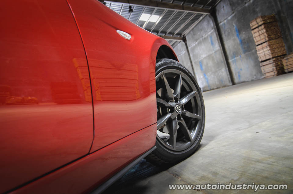 2016 Mazda MX-5 2.0 SkyActiv-G Coupe AT