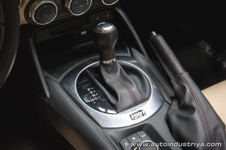 2016 Mazda MX-5 2.0 SkyActiv-G Coupe AT