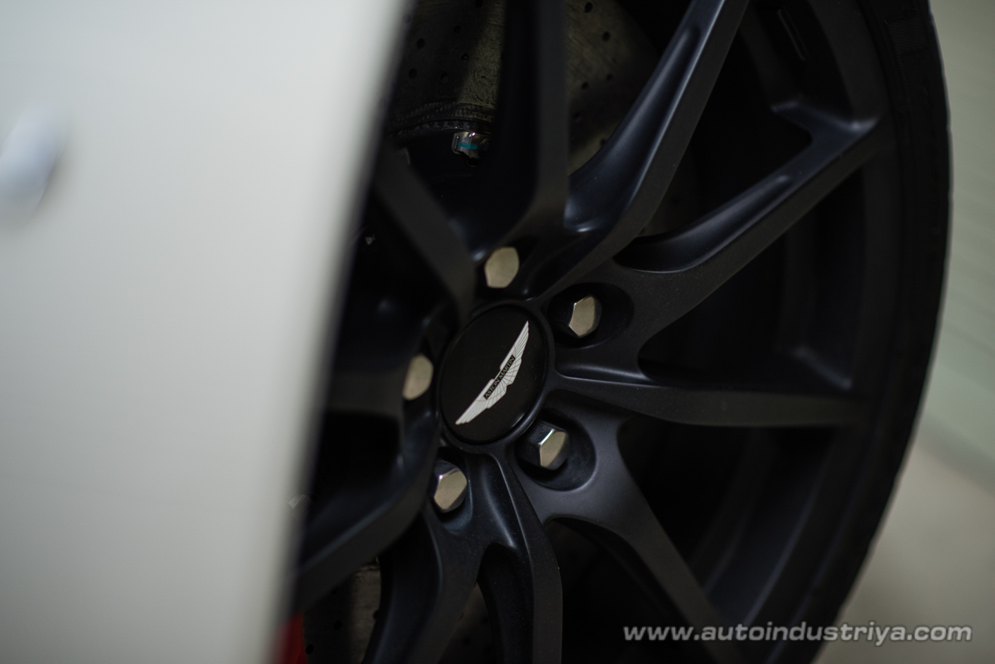 2016 Aston Martin V12 Vantage S