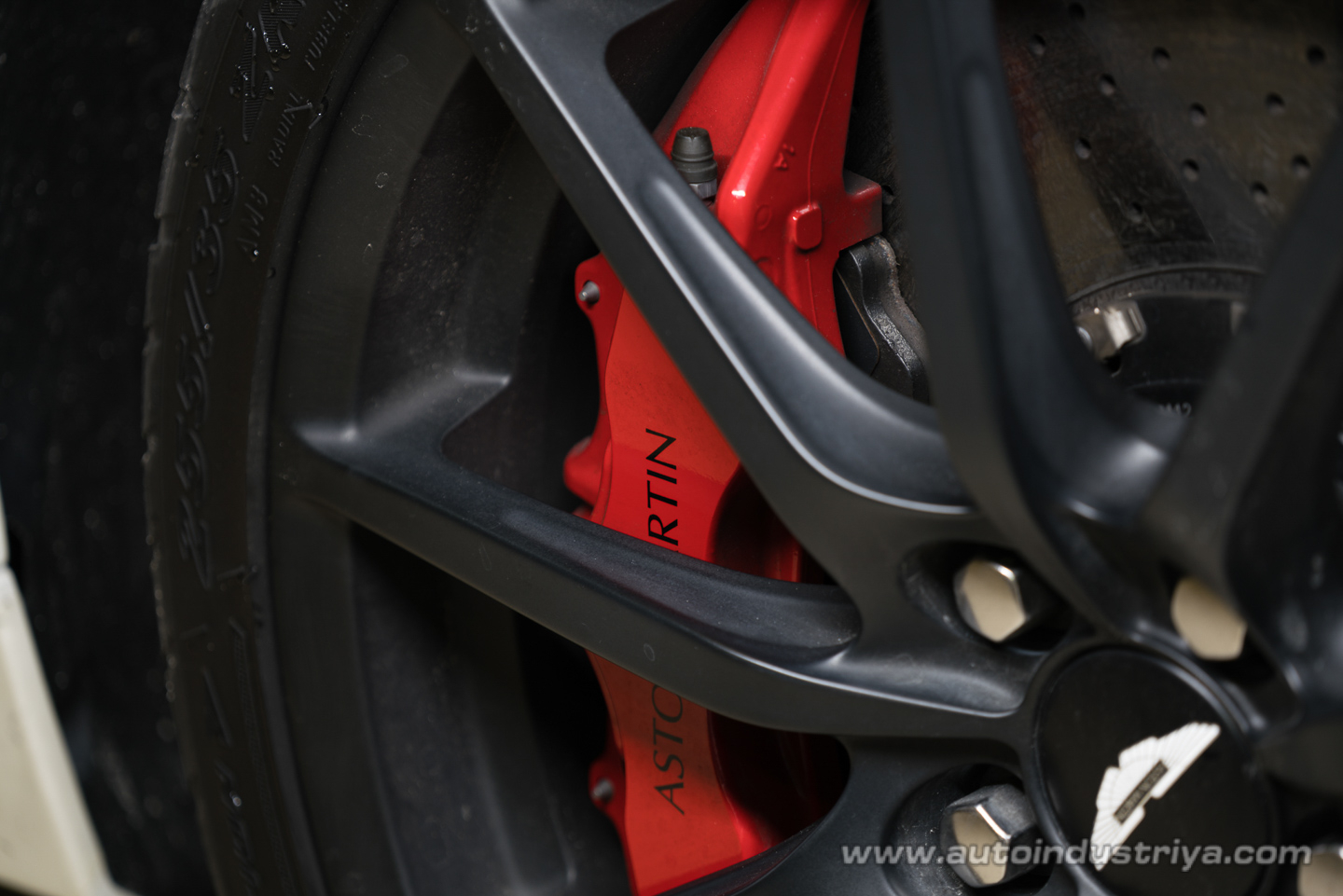 2016 Aston Martin V12 Vantage S