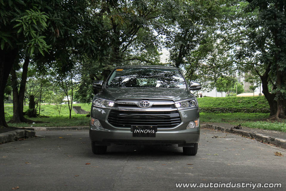 2016 Toyota Innova 2.8 V AT
