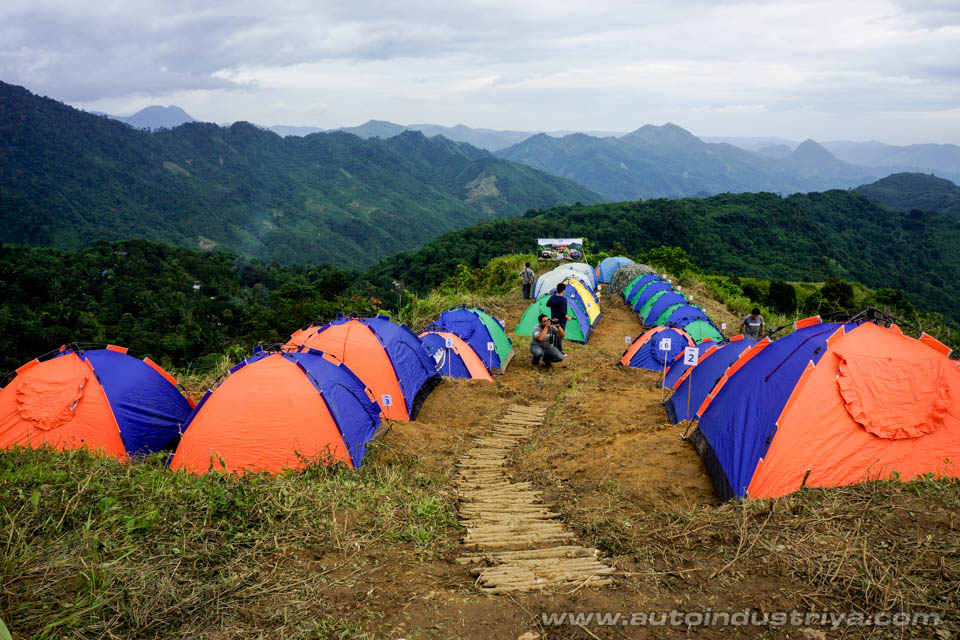 Tough and Smart: Fords take on the 4x4 trail at Mt. Balagbag