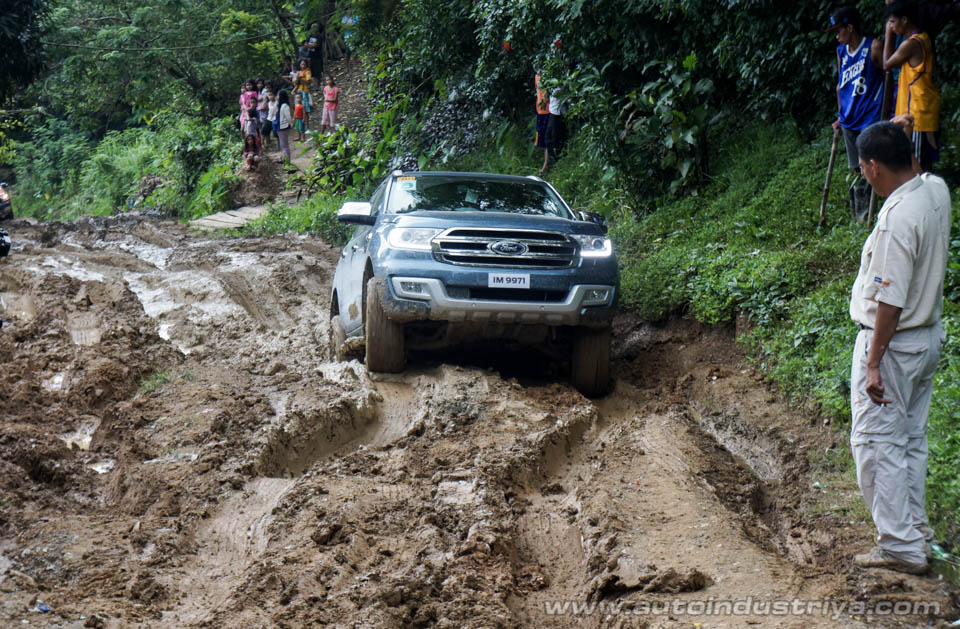 Tough and Smart: Fords take on the 4x4 trail at Mt. Balagbag