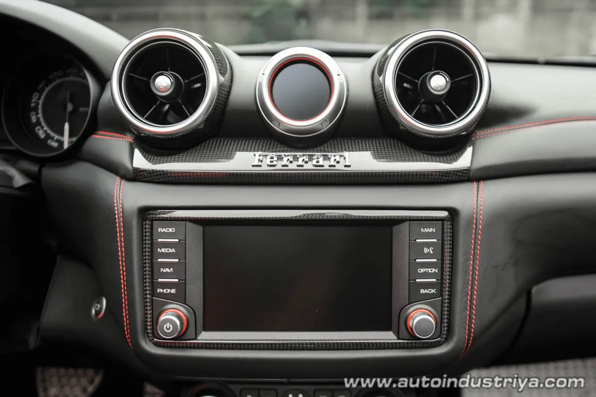 2016 Ferrari California T