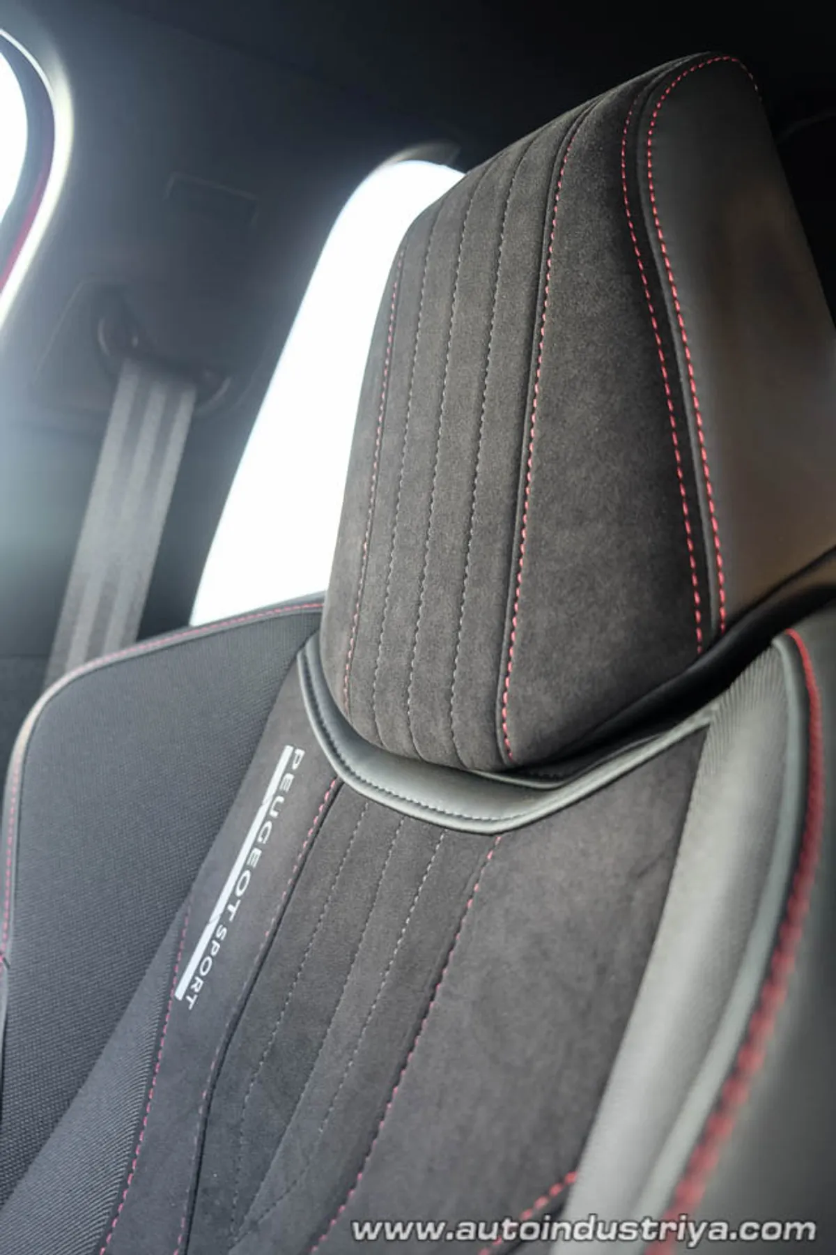 2016 Peugeot 308 GTi 