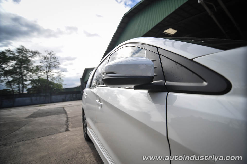 2016 Honda Mobilio RS