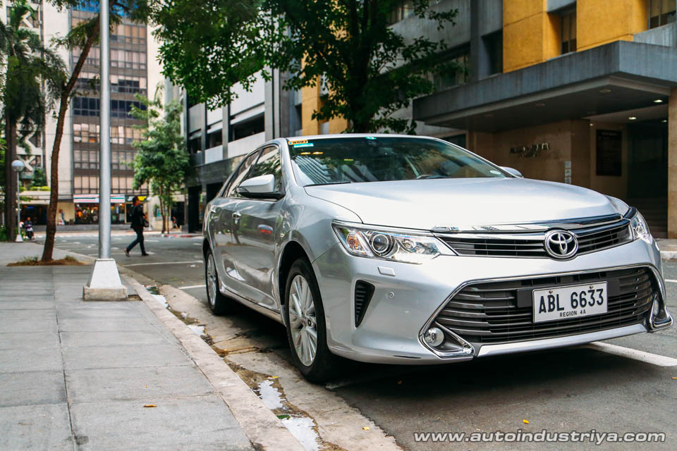 2016 Toyota Camry V6