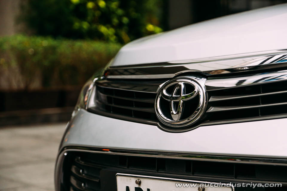 2016 Toyota Camry V6