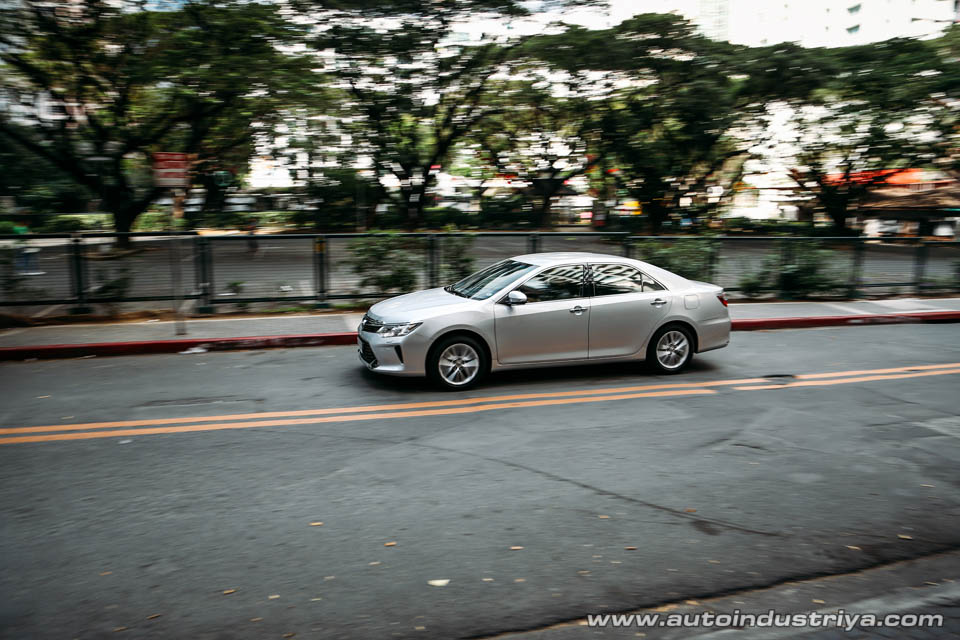2016 Toyota Camry V6