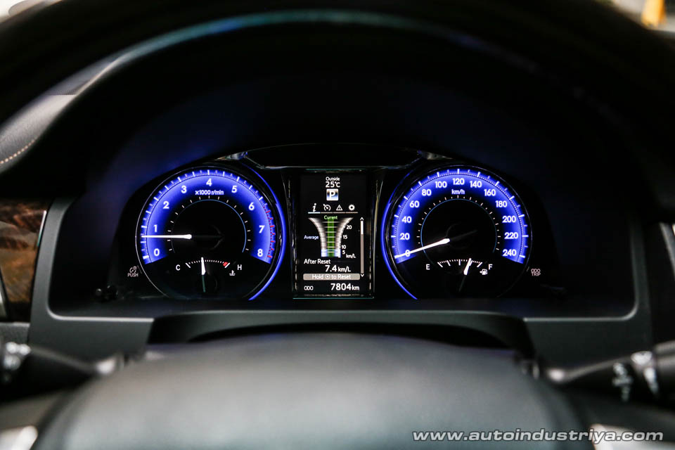 2016 Toyota Camry V6