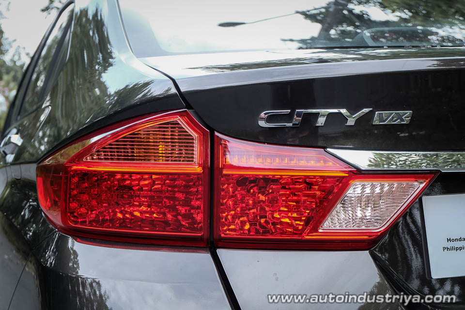 2018 Honda City 1.5 VX+ Navi