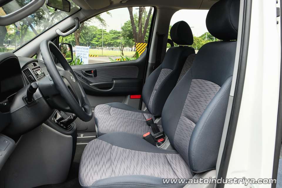 2017 Hyundai Grand Starex Super Express