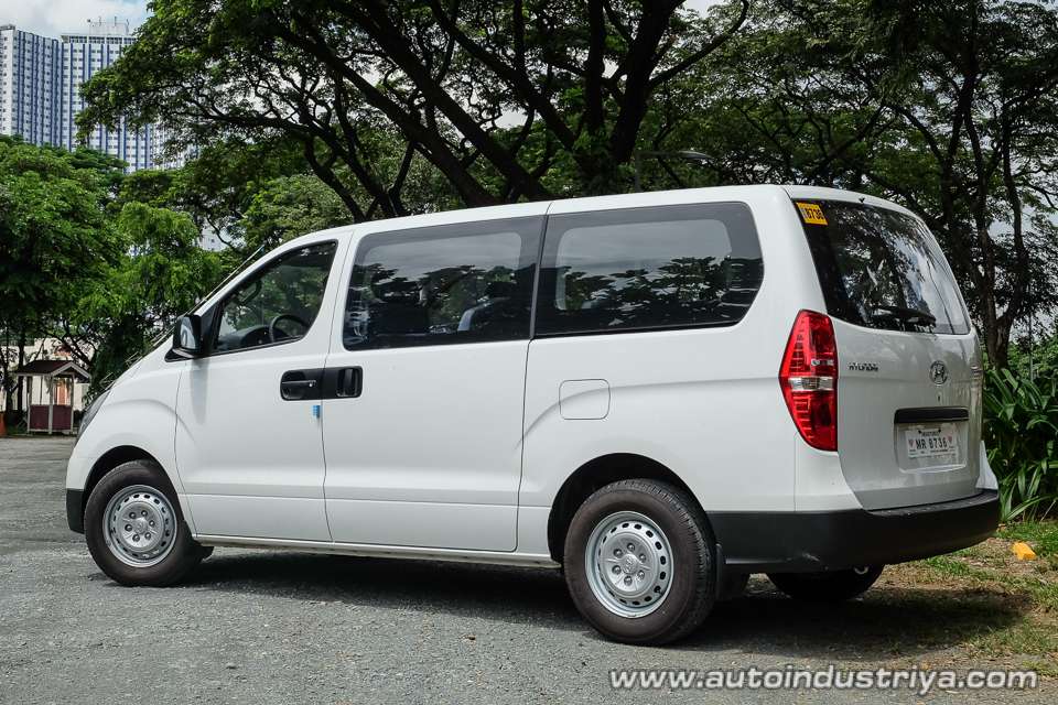 2017 Hyundai Grand Starex Super Express