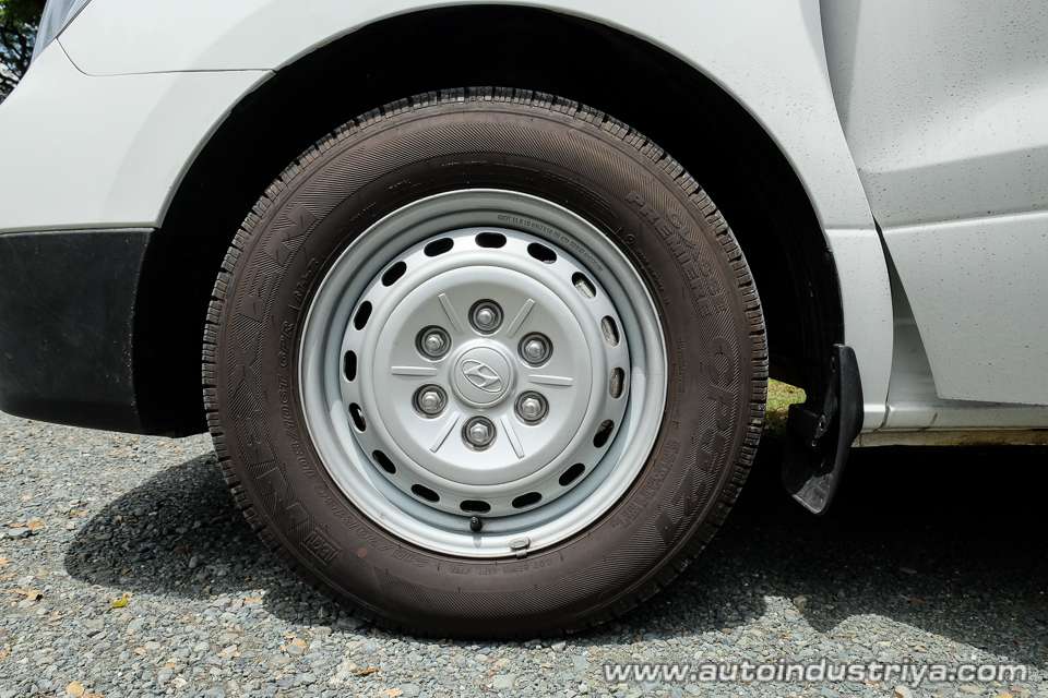 2017 Hyundai Grand Starex Super Express