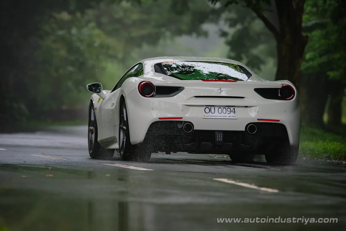 2017 Ferrari 488 GTB White