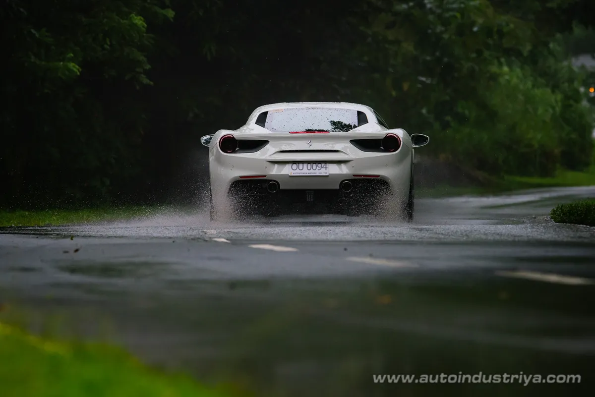 2017 Ferrari 488 GTB White