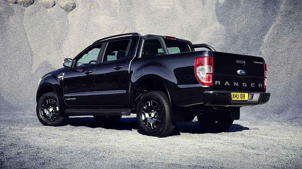 Ford Ranger Black Out Frankfurt 2017 Preview: Blacked-out Ford Ranger special revealed ...