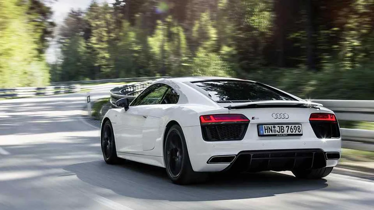 Frankfurt 2017: Audi debuts first-ever rear-driven R8 | AutoIndustriya