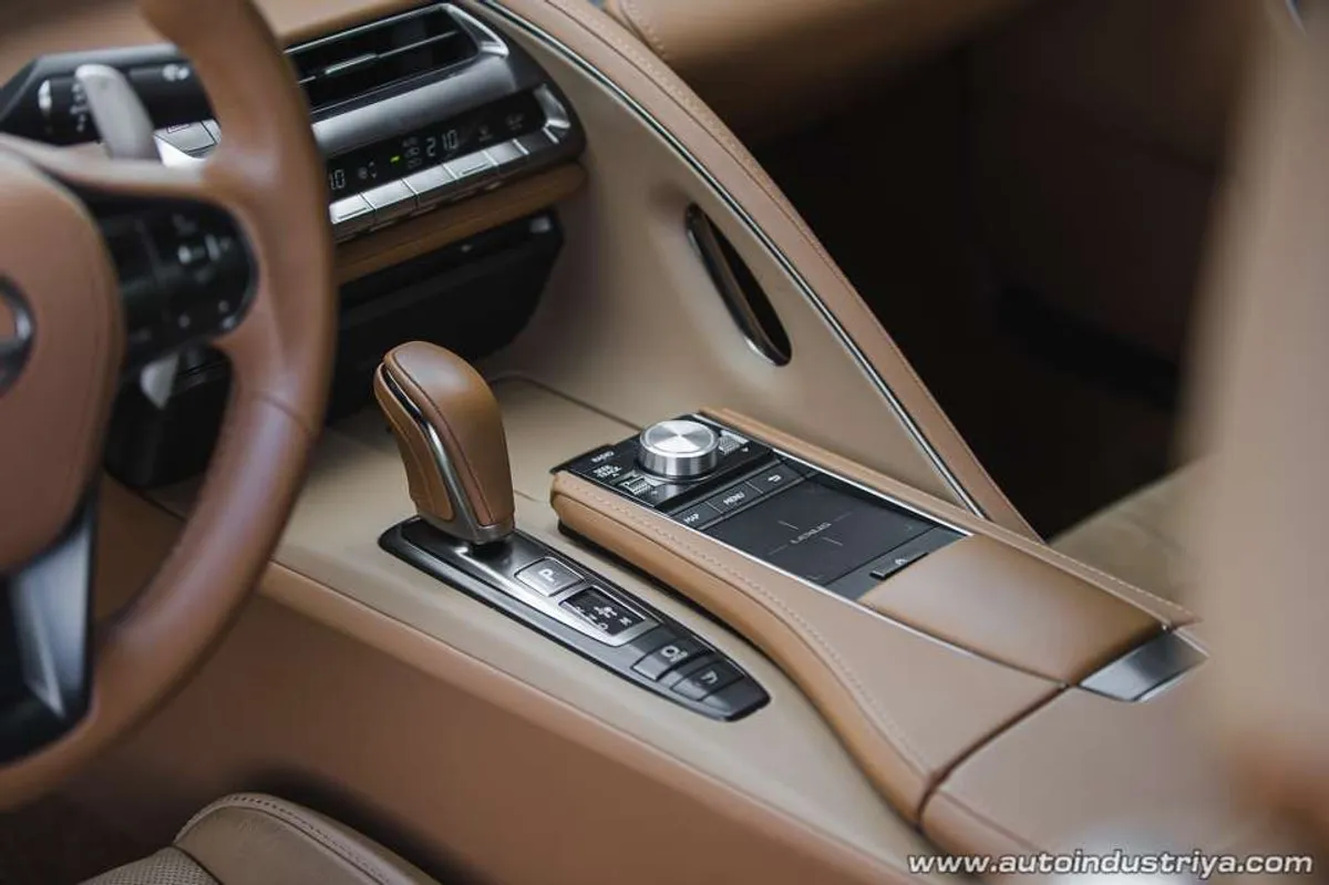 2017 Lexus LC 500