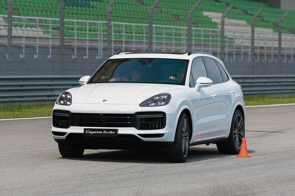First Drive: 2018 Porsche Cayenne