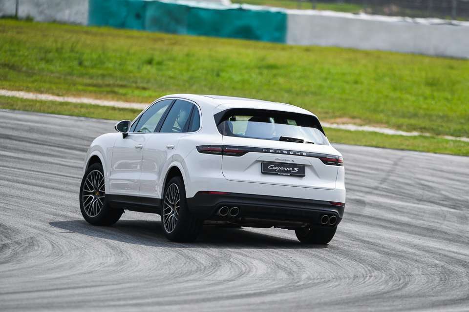 First Drive: 2018 Porsche Cayenne