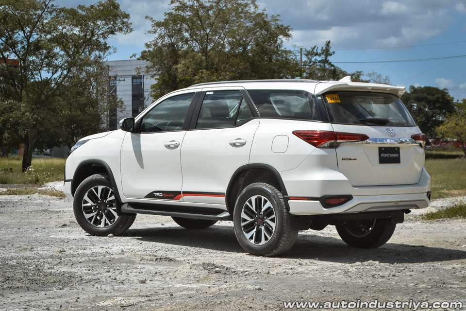 2018 Toyota Fortuner 2.4G 4x2 TRD