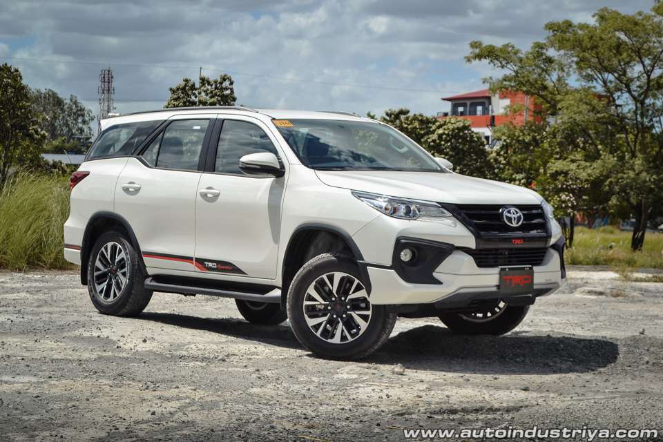 2018 Toyota Fortuner 2.4G 4x2 TRD