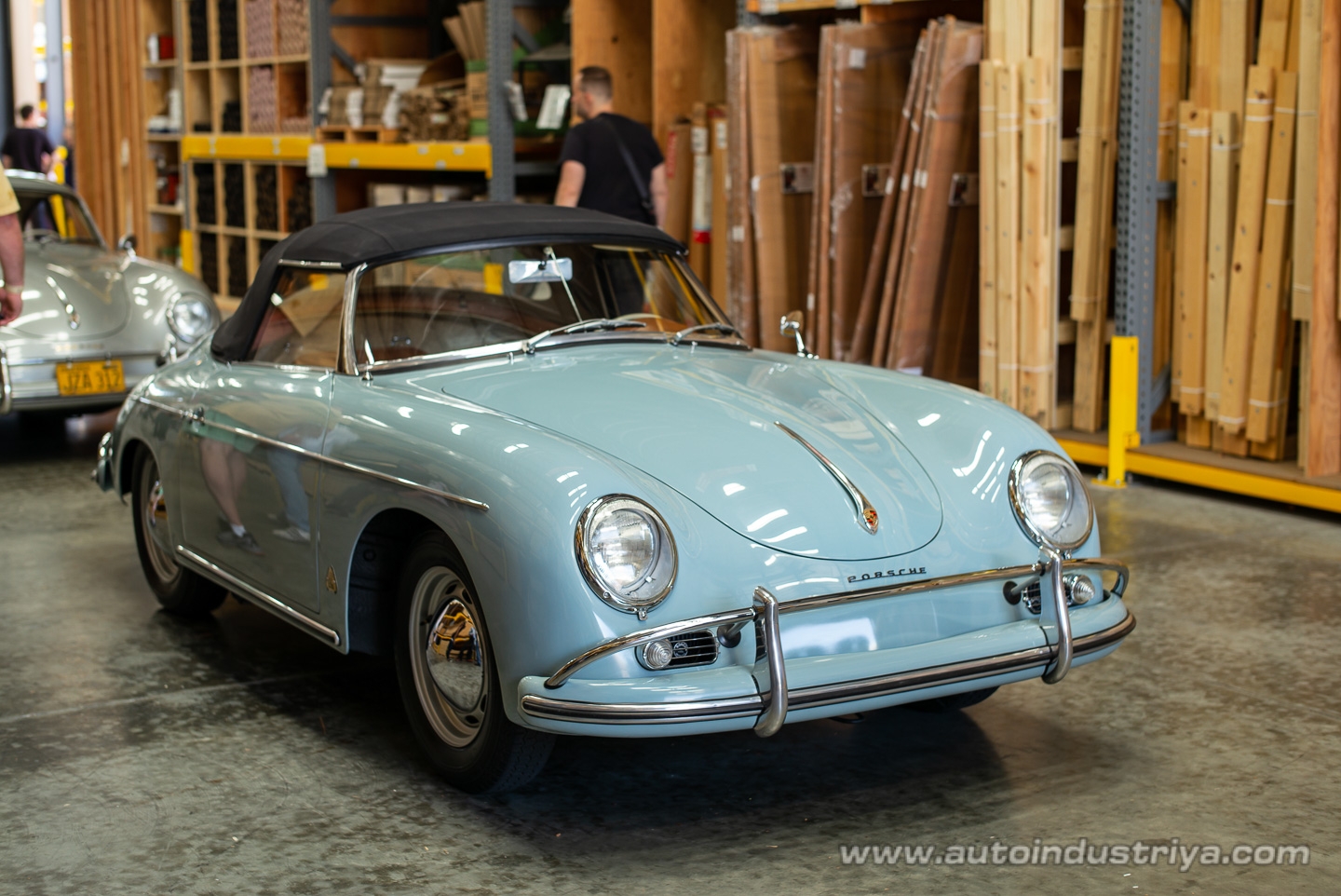 A Tribe Called Porsche and a Pilgrimage to Luftgekühlt