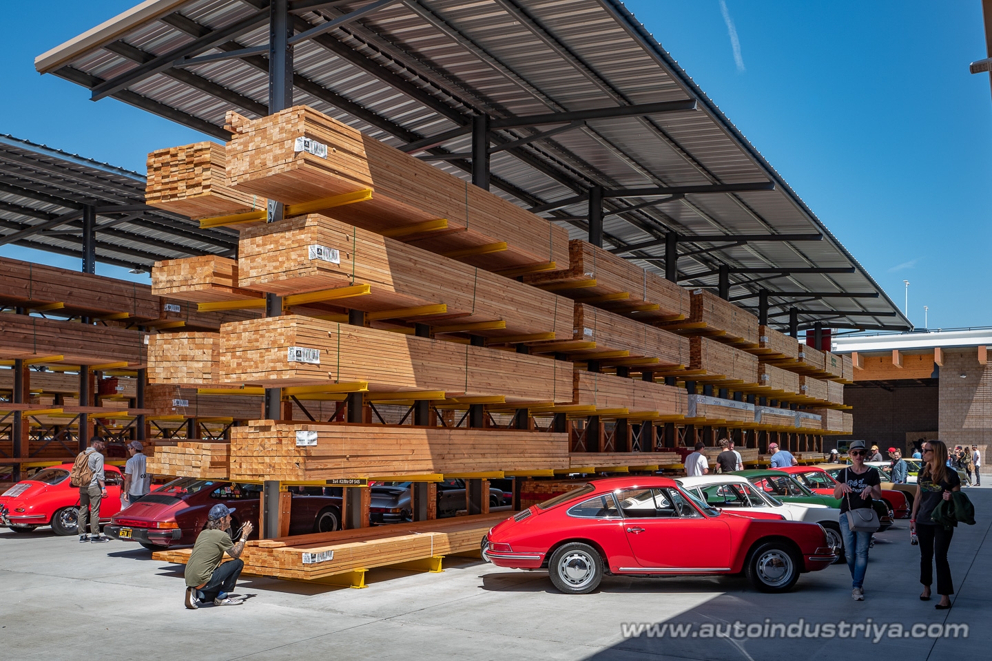 A Tribe Called Porsche and a Pilgrimage to Luftgekühlt