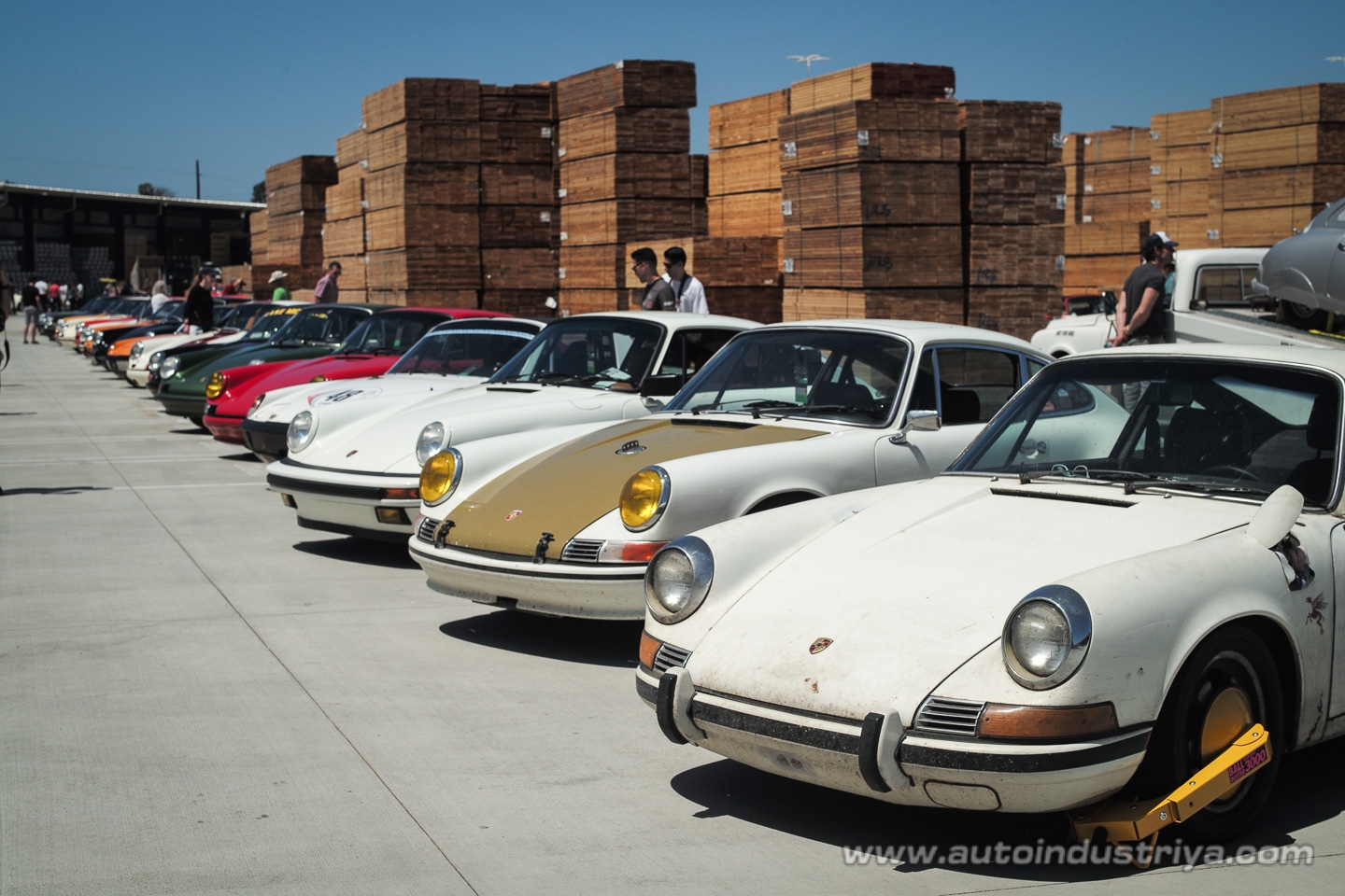 A Tribe Called Porsche and a Pilgrimage to Luftgekühlt