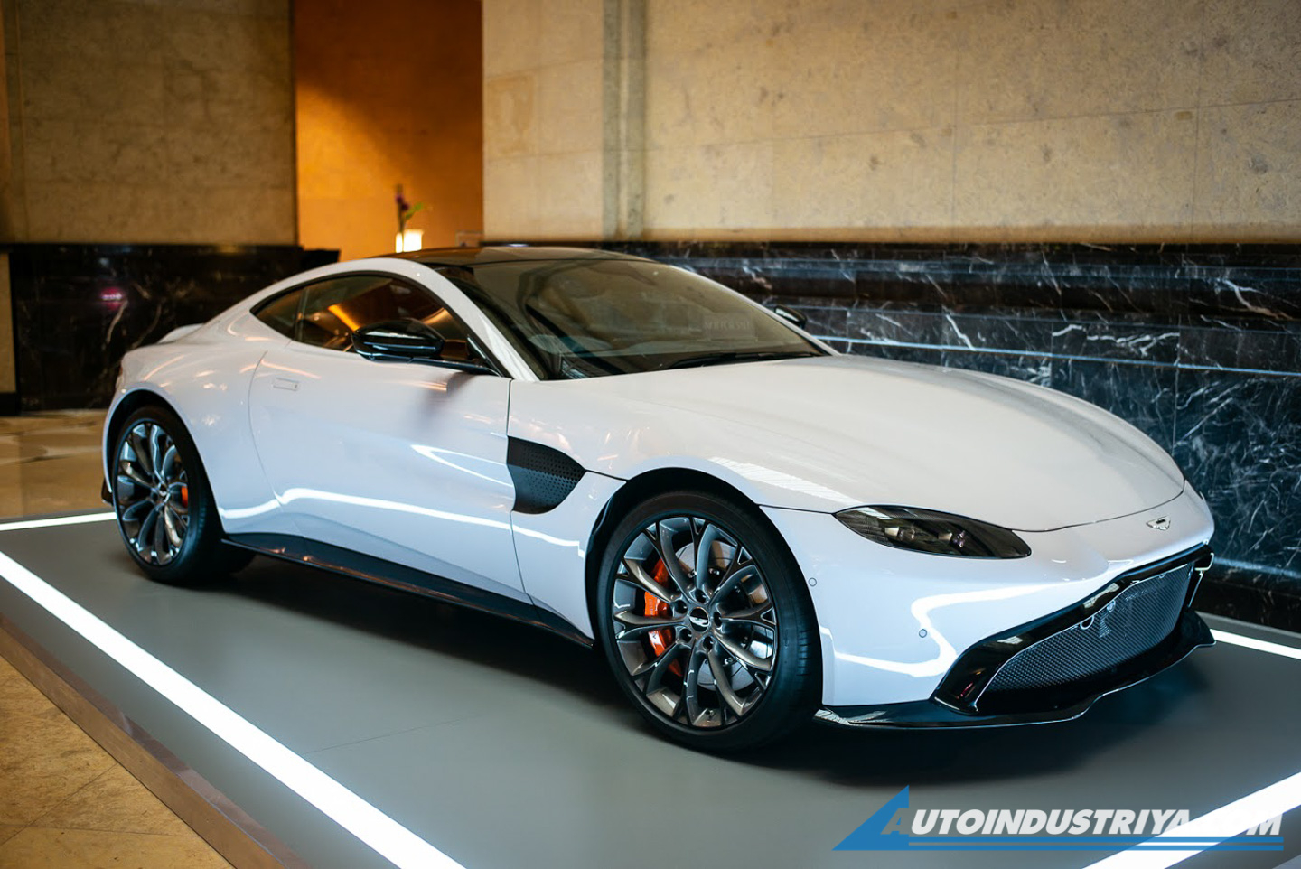 Fullerton Concours D' Elegance