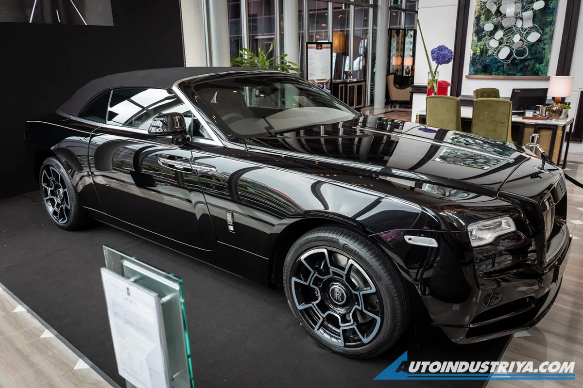 Fullerton Concours D' Elegance