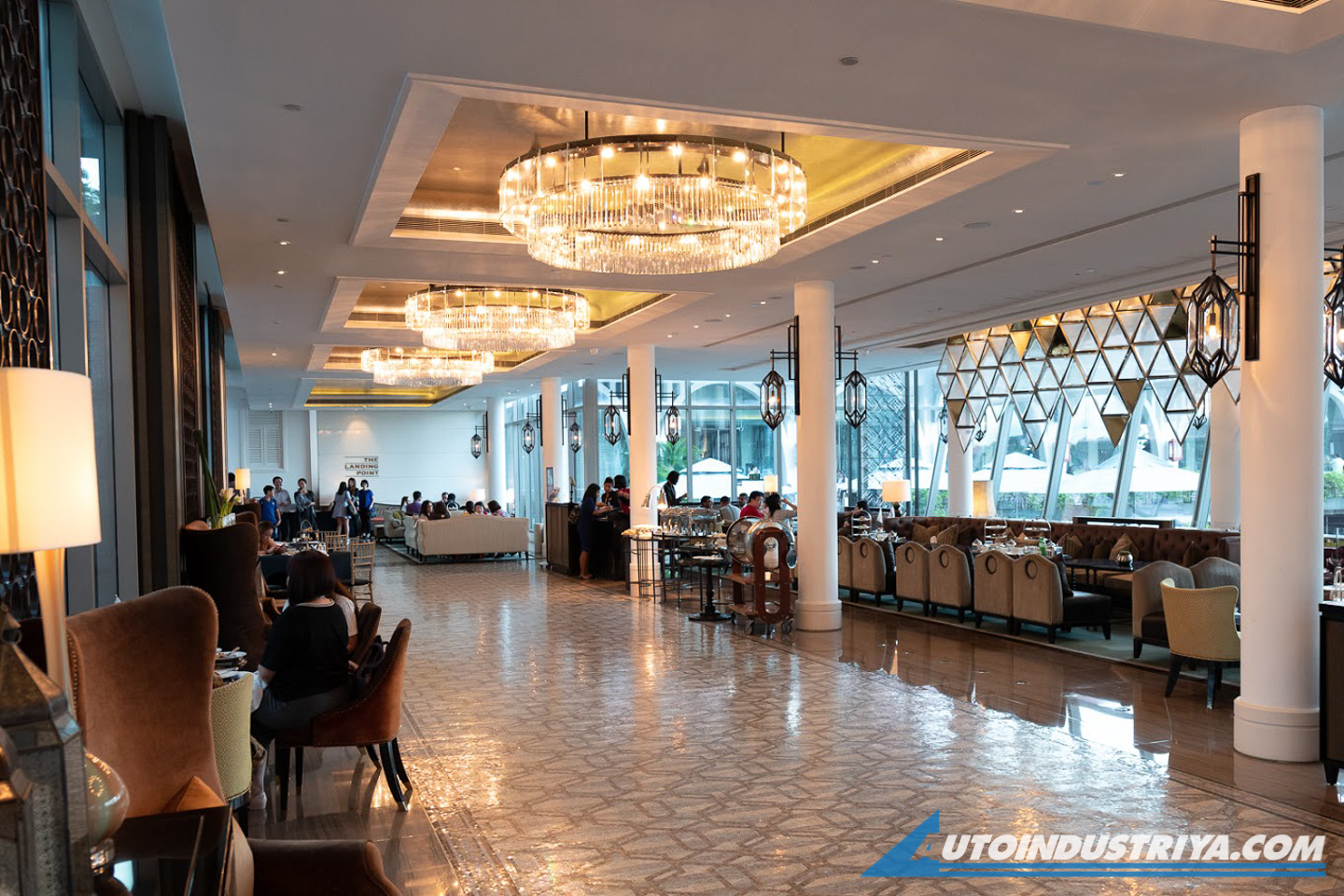 Fullerton Concours D' Elegance