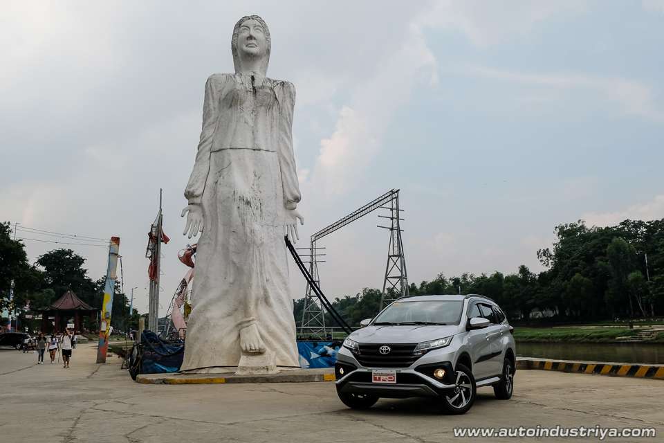 2018 Toyota Rush 1.5 G TRD Sportivo