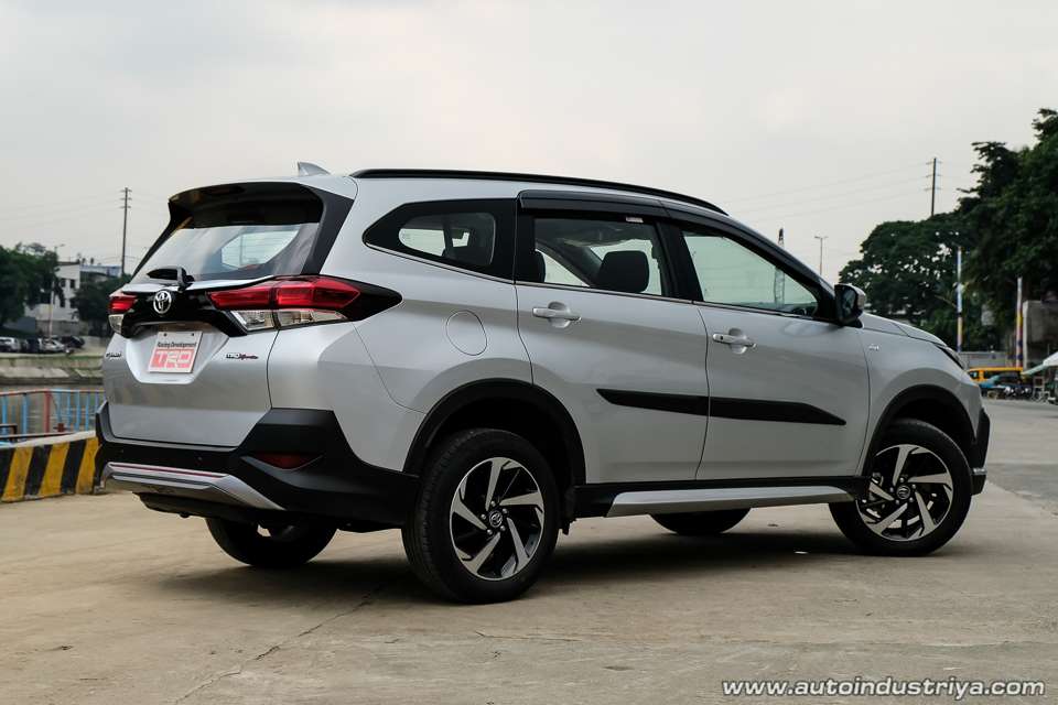 2018 Toyota Rush 1.5 G TRD Sportivo