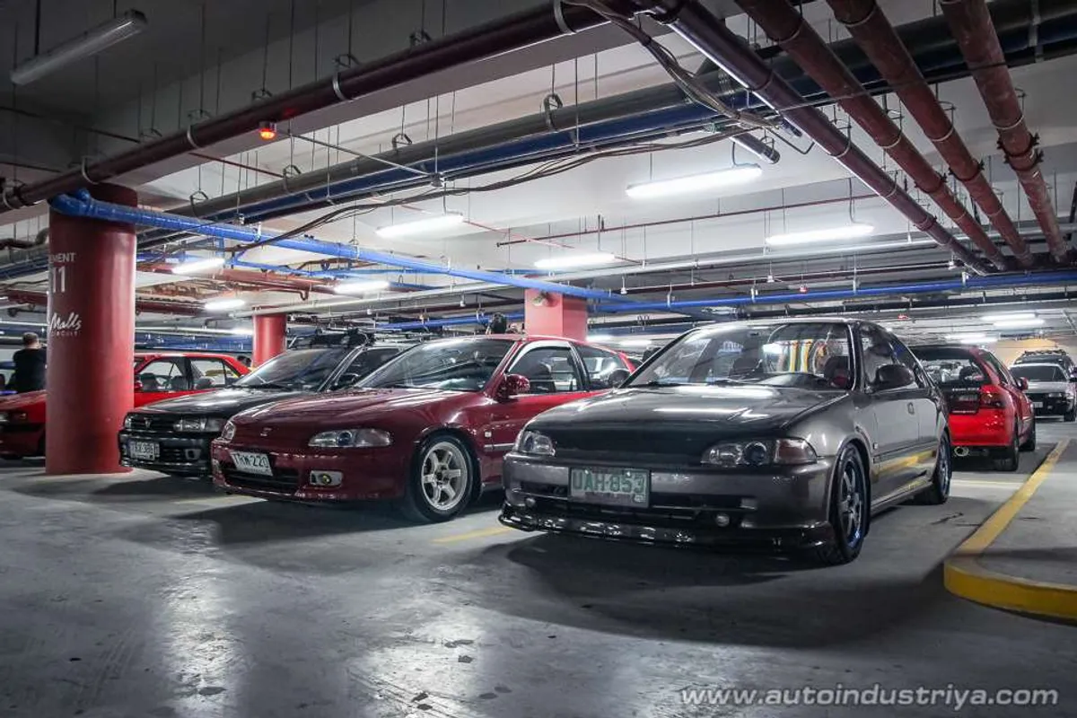 Behind the 90's Nostalgia: The inner workings of a car meet