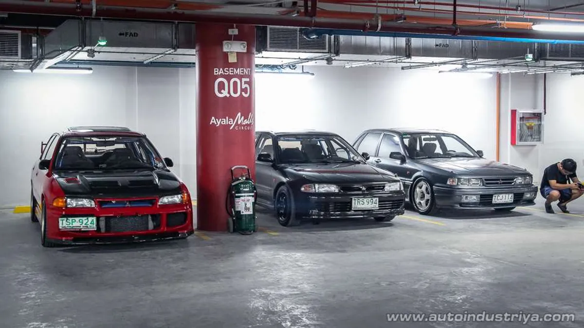 Behind the 90's Nostalgia: The inner workings of a car meet