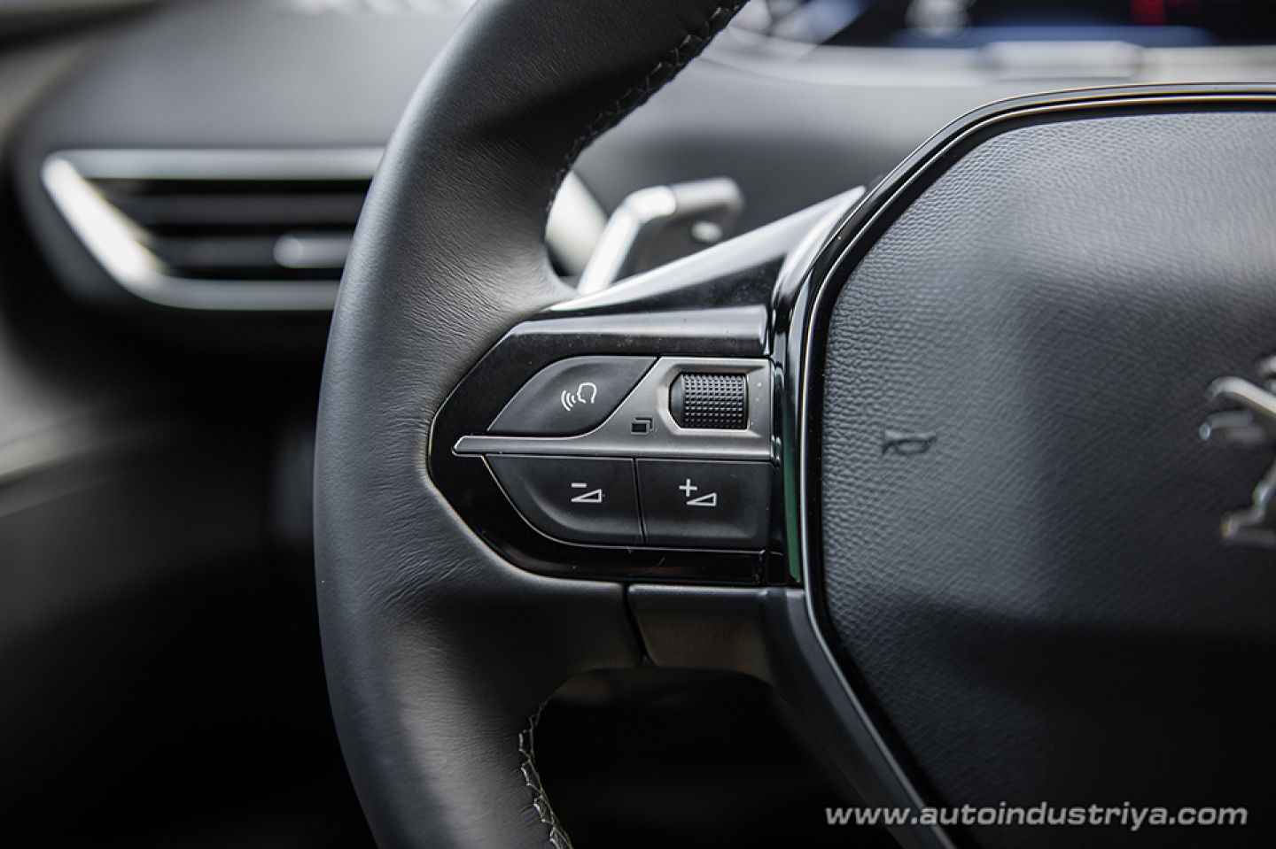 2018 Peugeot 5008 1.6 THP Allure