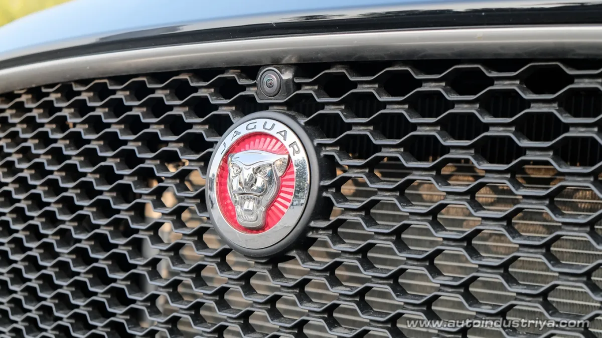 2018 Jaguar F-Pace 2.0L R-Sport AWD