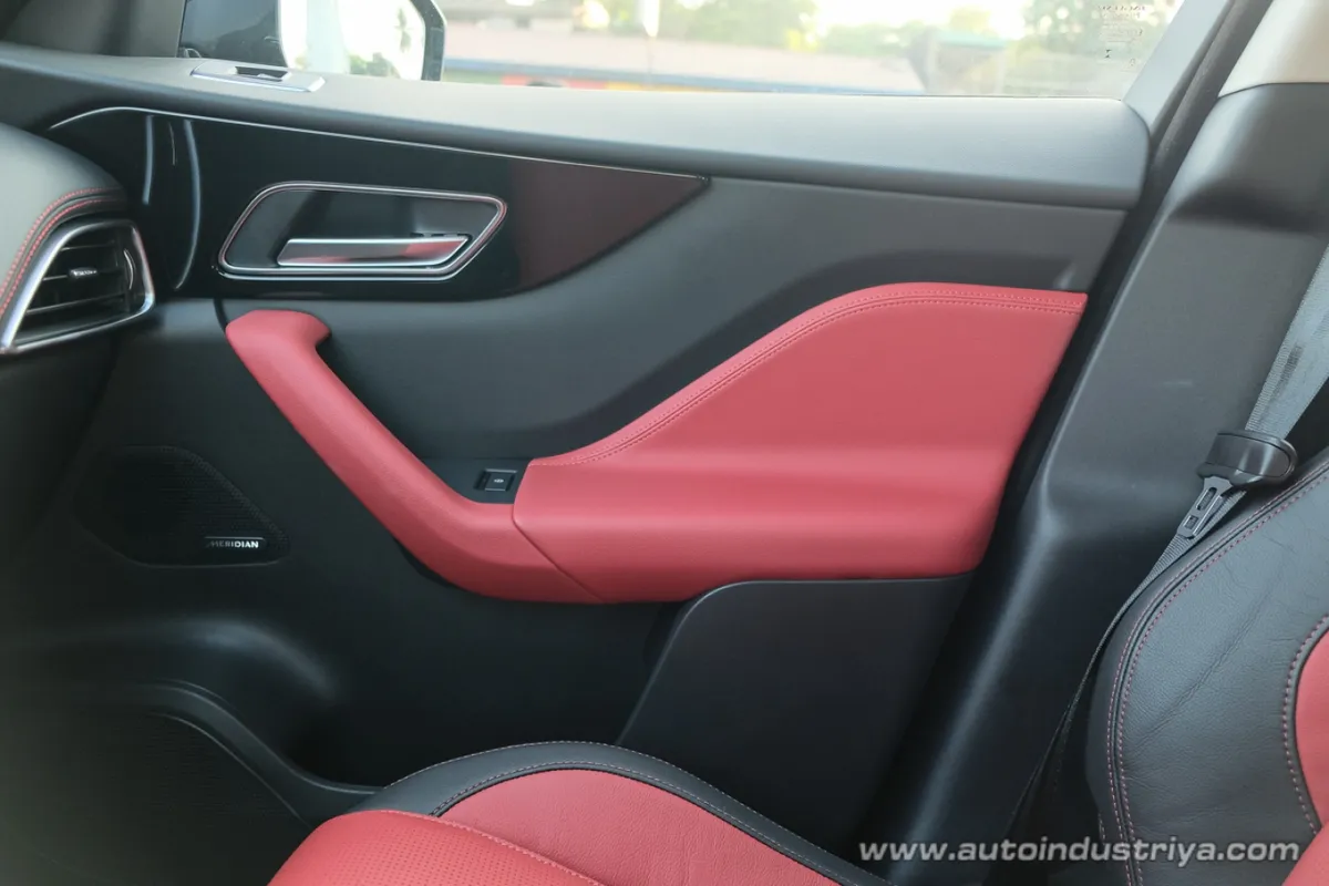 2018 Jaguar F-Pace 2.0L R-Sport AWD