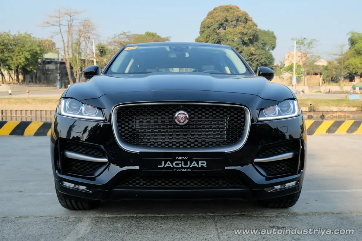 2018 Jaguar F-Pace 2.0L R-Sport AWD