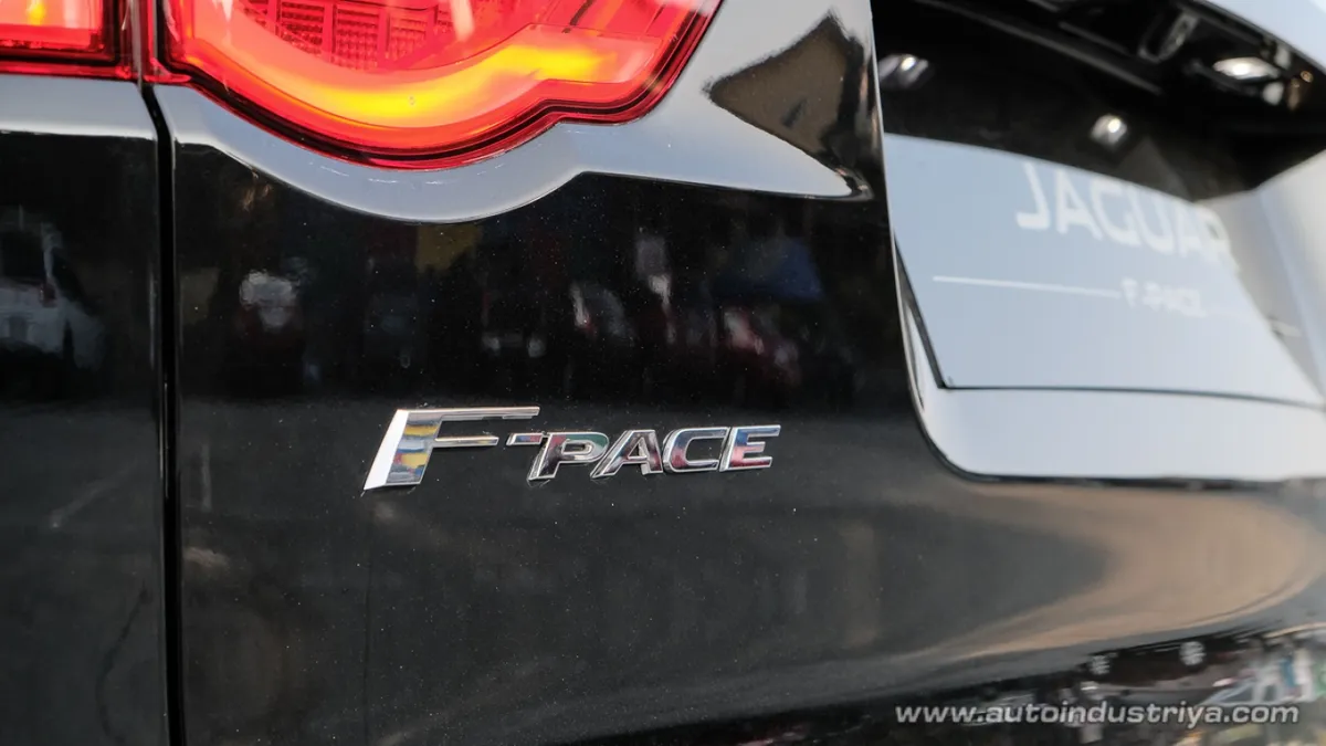 2018 Jaguar F-Pace 2.0L R-Sport AWD