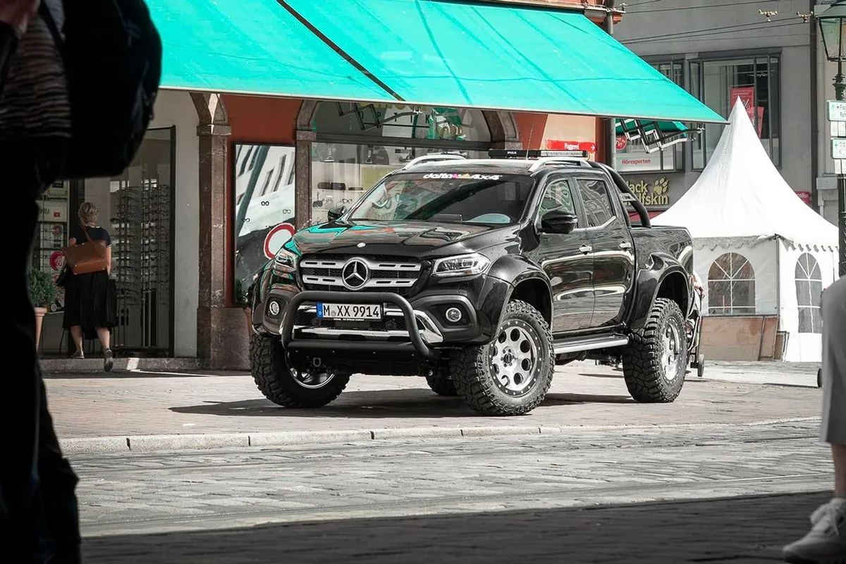 Modified X Class Check out this modified Mercedes-Benz X-Class | AutoIndustriya