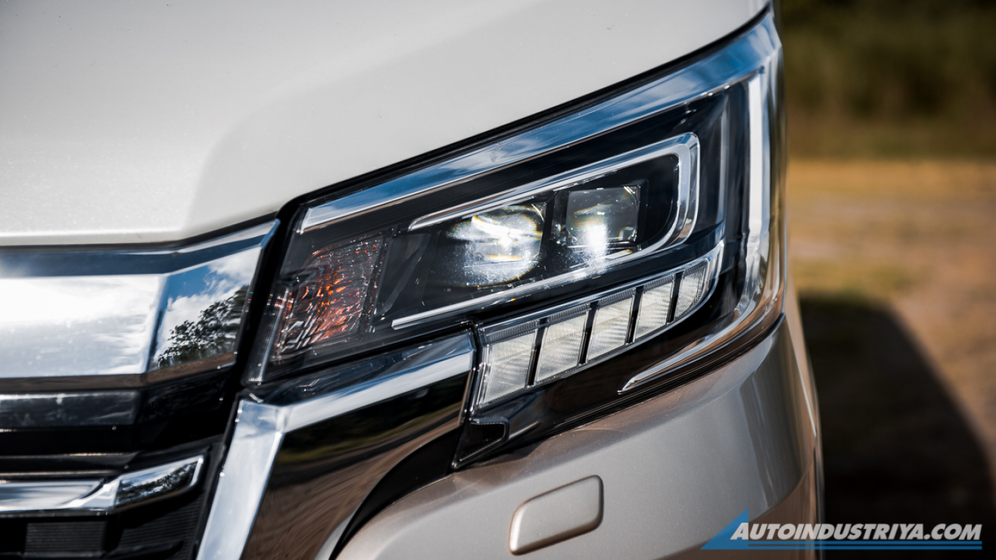 2020 Toyota Hiace Super Grandia Elite 2.8L AT